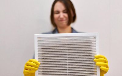 Signs It's Time to Replace Your Air Purifier